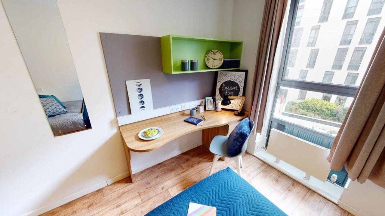 Sterling Court In Wembley Apartman London Kültér fotó